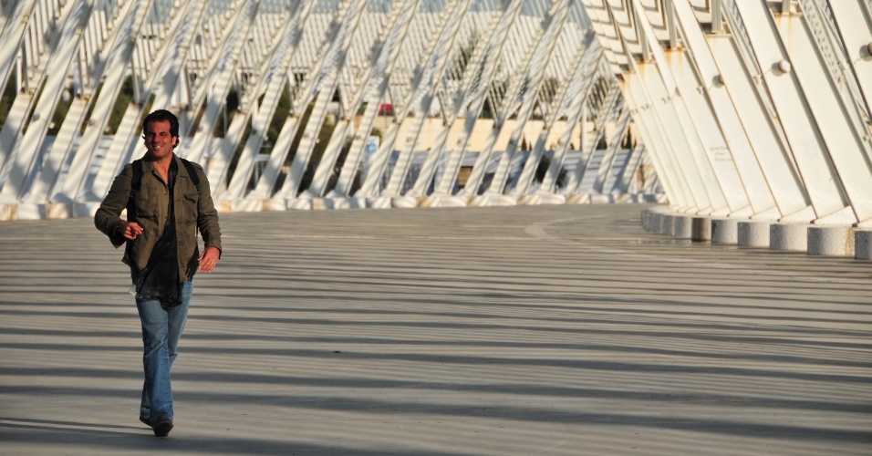 Álvaro passeia pelo complexo olímpico de Atenas, na Grécia