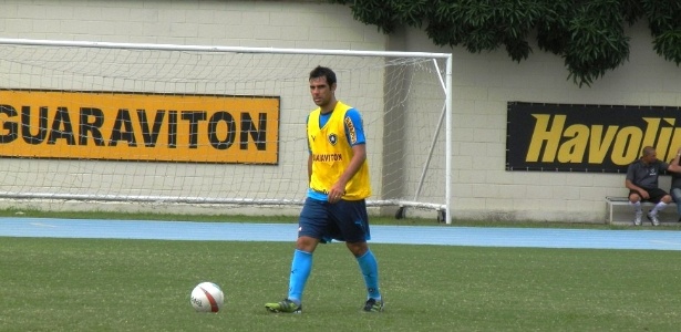 Herrera foi o destaque da movimentação marcando dois gols no coletivo - Bernardo Gentile/UOL Esporte