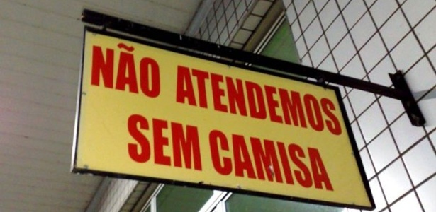 Fotos Livro registra erros de português em placas pelo Brasil UOL Educação