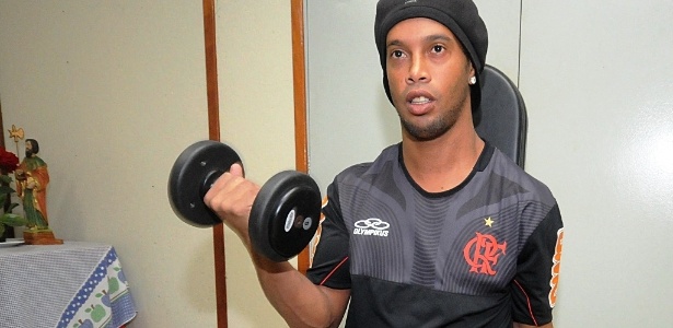 Ronaldinho se reapresentou normalmente e treinou na academia do CT do Flamengo - Alexandre Vidal/ Fla Imagem