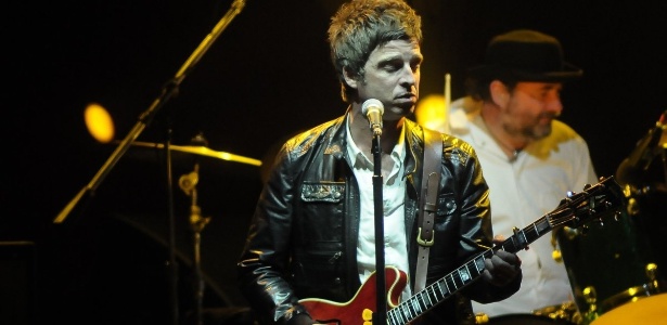 O músico inglês Noel Gallagher faz show em São Paulo, no Espaço das Américas (2/5/12) - Francisco Cepeda/AgNews