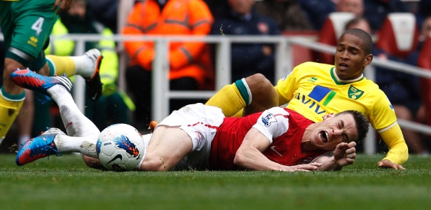 Arsenal ficou no 3 a 3 com o Norwich e pode se complicar no Campeonato Inglês - Suzanne Plunkett/Reuters