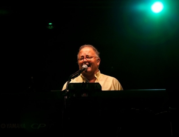 O cantor Guilherme Arantes se apresenta na Virada Cultural de São Paulo (5/5/2012) - Guilherme Zauith/UOL