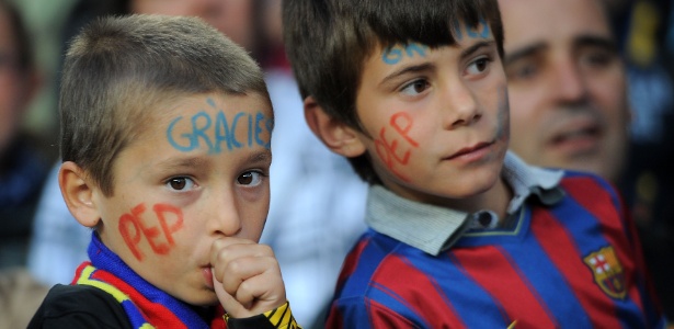 Barça oferece ingressos gratuitos a crianças, mas não a todos os jogos - Lluis Gene/AFP