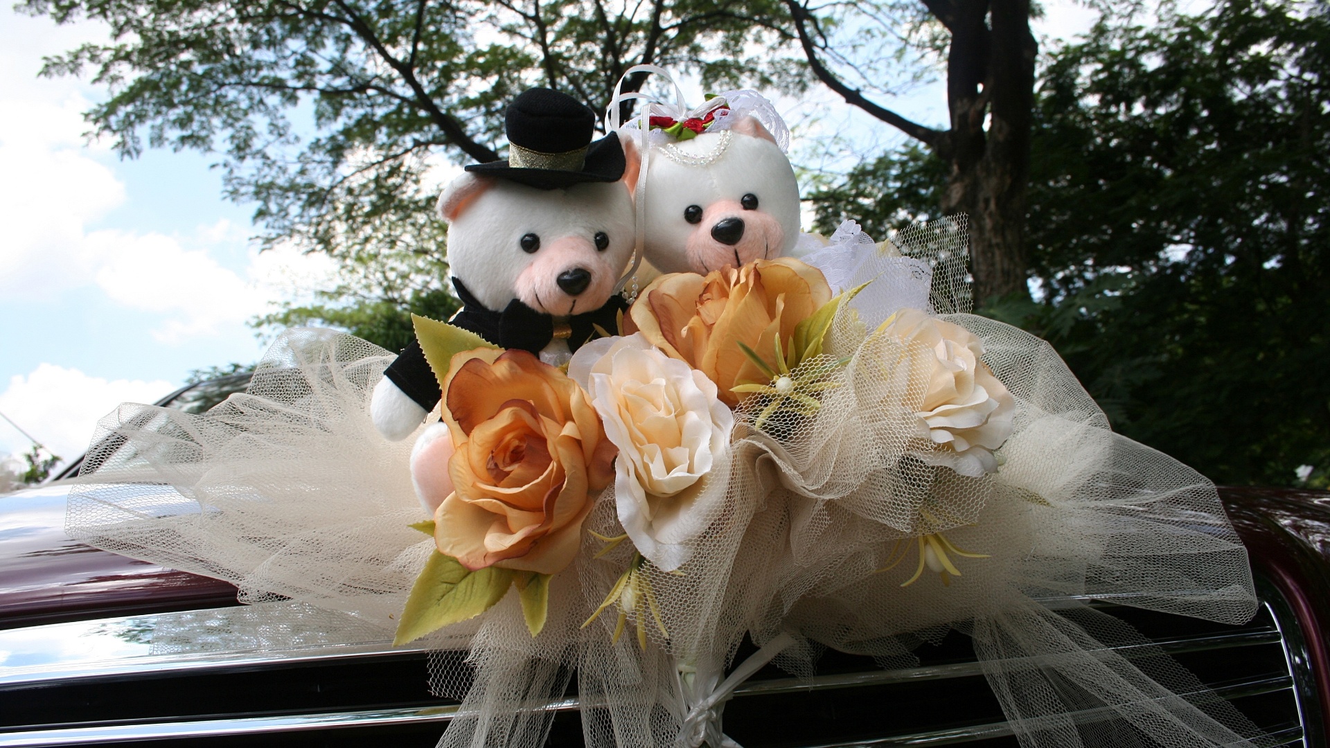 Imagem usada em matéria sobre como enfeitar o carro dos noivos - Thinkstock