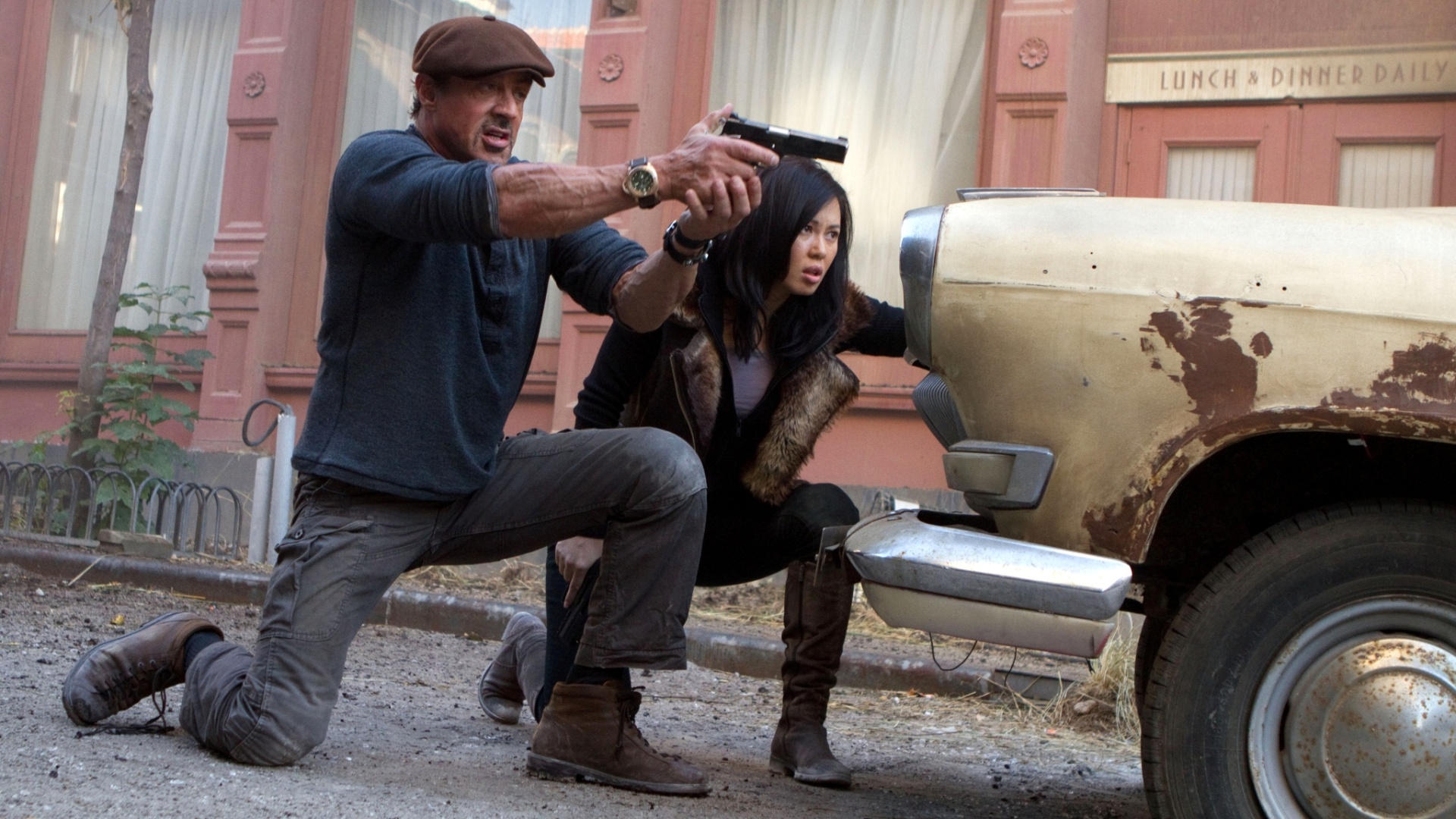 "Mercenários 2" estreia no Brasil em 31 de agosto - Divulgação