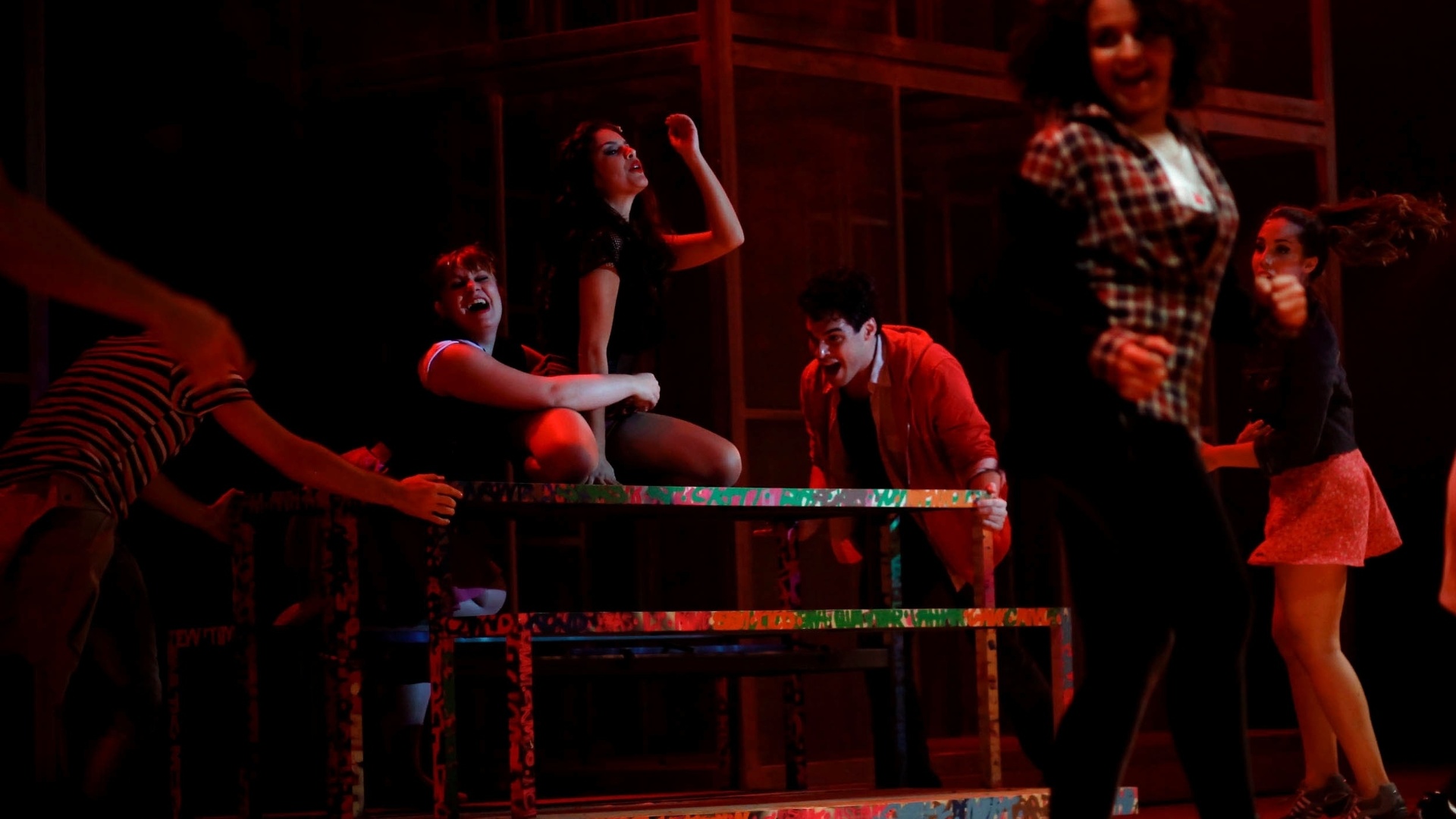 A personagem Carmen Diaz tem duas atrizes alternantes no espetáculo, Paloma Bernardi e Corina Sabbas - Leandro Moraes/UOL