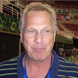 Alberto Bial, comentarista de basquete do SporTV