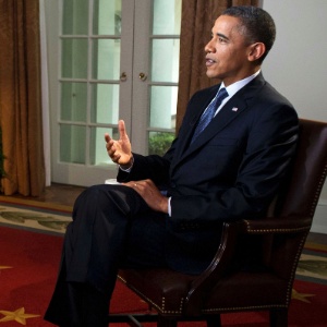Obama durante entrevista concedida a Robin Roberts, da ABC News, na qual declarou que apoia o casamento entre pessoas do mesmo sexo - Pete Souza/White House/The New York Times