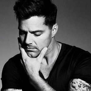 Ricky Martin firma acordo para produzir e atuar em série de TV nos Estados Unidos