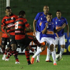 Cruzeiro, que empatou em 0 a 0 com o Atlético-GO (f) na estreia, levou dois gols em quatro rodadas - Celio Messias/VIPCOMM