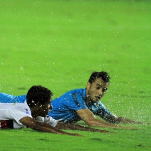 Depois das críticas de Muricy, Felipe Anderson conseguiu fazer uma boa partida no Santos - Felipe Oliveira/AGIF