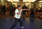 Após pedir sem querer na TV, menino de 9 anos ganha viagem para ver luta de Cigano em Vegas
