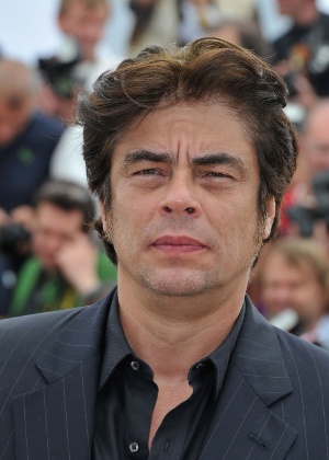 O ator Benicio Del Toro na apresentação do filme, do qual é diretor, "7 Dias En La Habana" no Festival de Cannes 2012  - Getty Images