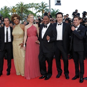Diretor Lee Daniels e elenco do filme "The Paperboy" posam para fotos em Cannes - Eric Gaillard/Reuters