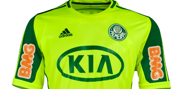 Palmeiras volta a adotar a camisa verde limão como 2ª camisa - Reprodução