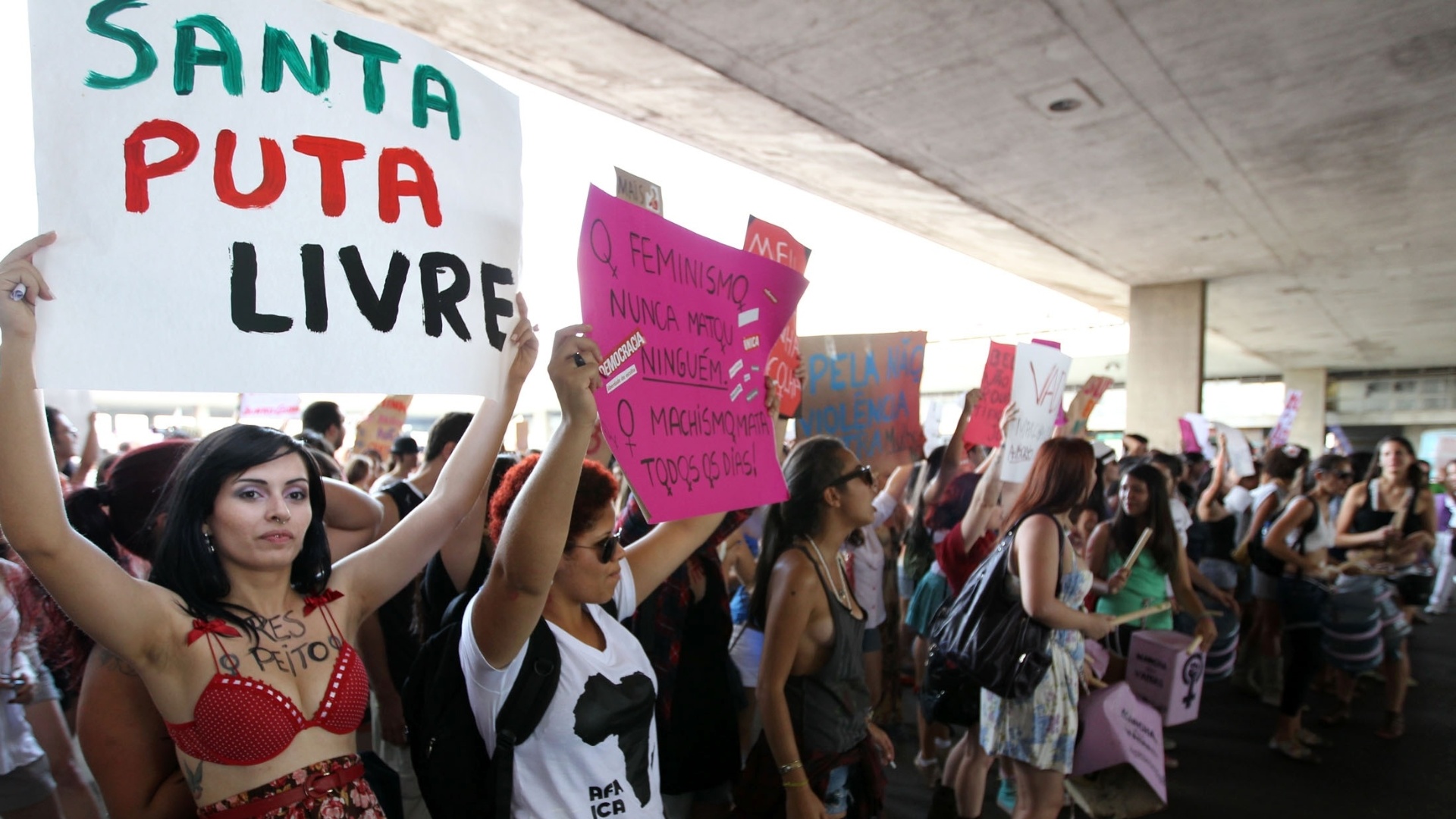 Fotos Marcha Das Vadias Pelo Brasil Uol Not Cias