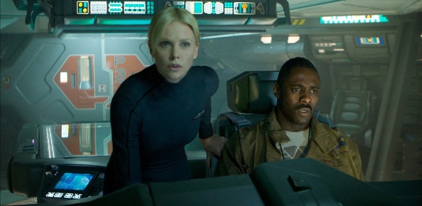 Charlize Theron e Idris Elba em cena de "Prometheus", de Ridley Scott - Divulgação