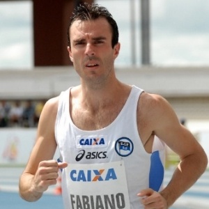 Fabiano Peçanha, atleta dos 800 m, que conquistou a vaga olímpica no atletismo na sexta passada