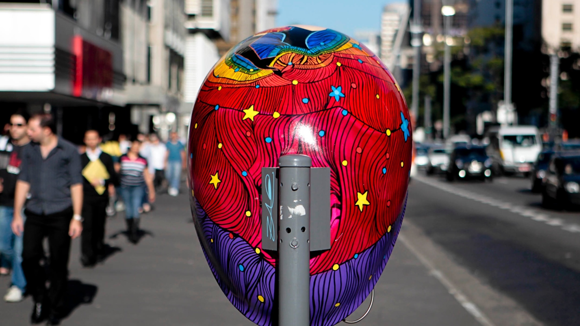 Orelhão é pintado para a "Call Parade", em SP (28/5/12) - Fernando Donasci/UOL