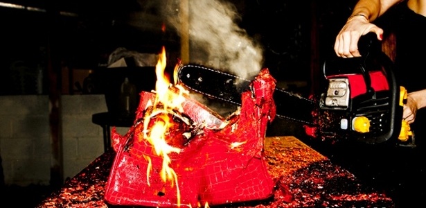 Birkin sendo destruída por Francesca Eastwood - TylerShields.com