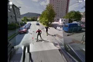 Mulher processa o Google por mostrar sua calcinha no Street View