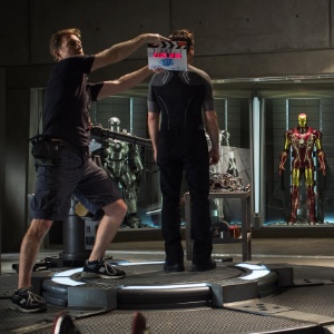 Foto dos bastidores das filmagens de "Homem de Ferro 3" (4/6/12) - Divulgação