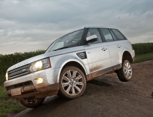 Força bruta e tecnologia ajudam a passar por obstáculos quase como se fossem uma brincadeira - Divulgação