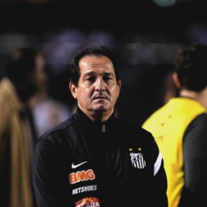 O técnico Muricy Ramalho acredita que o cansaço tem prejudicado o desempenho de Neymar - Leandro Moraes/UOL