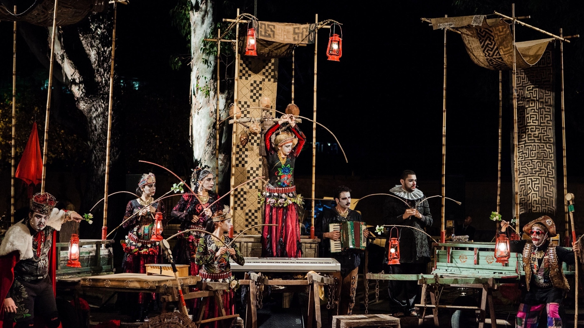 O grupo de teatro Clowns de Shakespeare de Natal - RN, apresenta a peça "Sua Incelença, Ricardo III" no FIT-BH (9/6/12) - Nereu JR