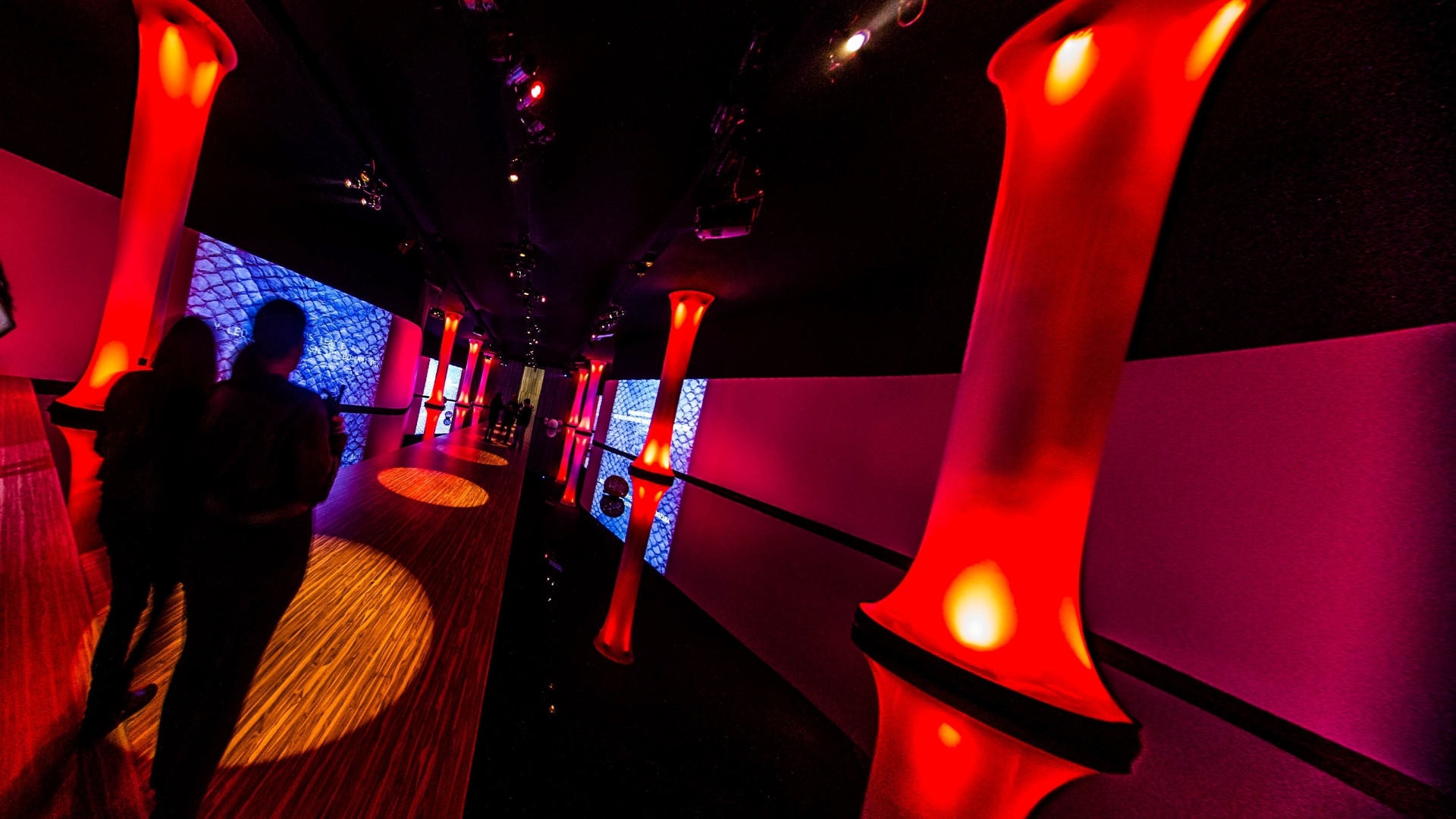 Cenografia na entrada do SPFW Verão 2013  - 2 - Flavio Florido/UOL