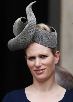 Zara Phillips com um chapéu inusitado no Jubileu de Diamante da rainha; neta de Elizabeth vai competir