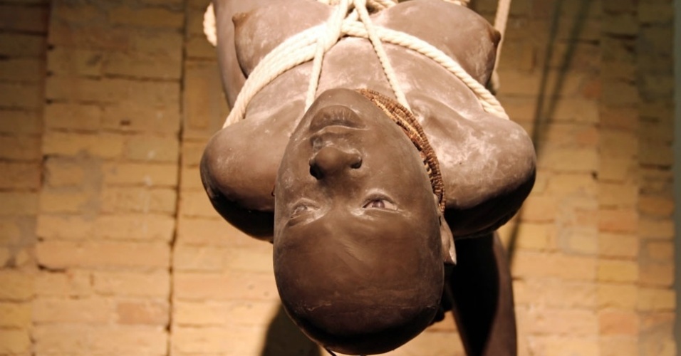 "Divinity-Marx", do grupo artístico chinês Madein Company - Roman Lebed / BBC Ucrânia