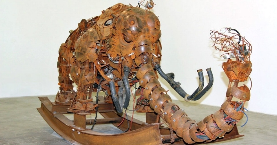 "Mammoth Project" ("Projeto Mamute"), de Yanobe Kenji - Roman Lebed / BBC Ucrânia