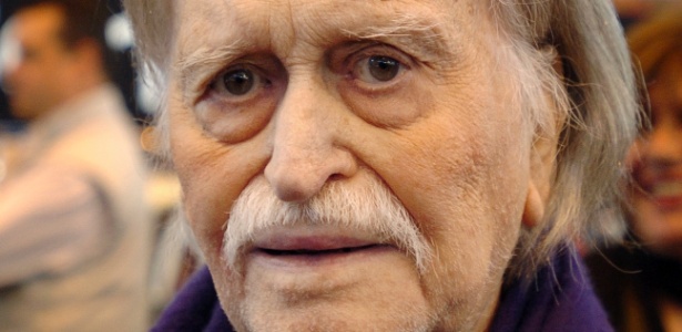 Georges Mathieu Face Morre, aos 91 anos, o pintor francês Georges Mathieu - 12/06/2012 - UOL ...