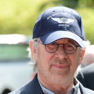 Steven Spielberg elogiou versão em IMAX de "Indiana Jones e os Caçadores da Arca Perdida" - Joe Klamar/AFP