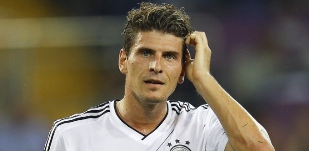 Mario Gomez exaltou a campanha alemã após dois jogos no grupo da morte
