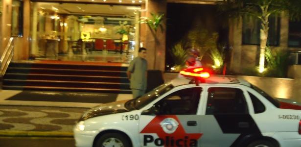 Funcionários do hotel onde o Corinthians se hospedou em Santos chamaram a polícia - Carlos Padeiro/UOL