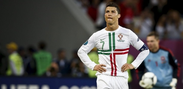 Cristiano Ronaldo ficou insatisfeito com sua atuação na partida contra a Dinamarca - EFE/Mario Cruz