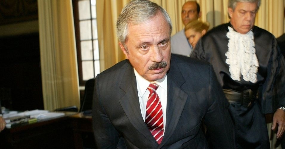 Coronel Ubiratan Guimarães, autor da invasão que resultou no massacre do Carandiru, assassinado em sua casa em 2006 - Marlene Bergamo/Folhapress - 15.fev.2006