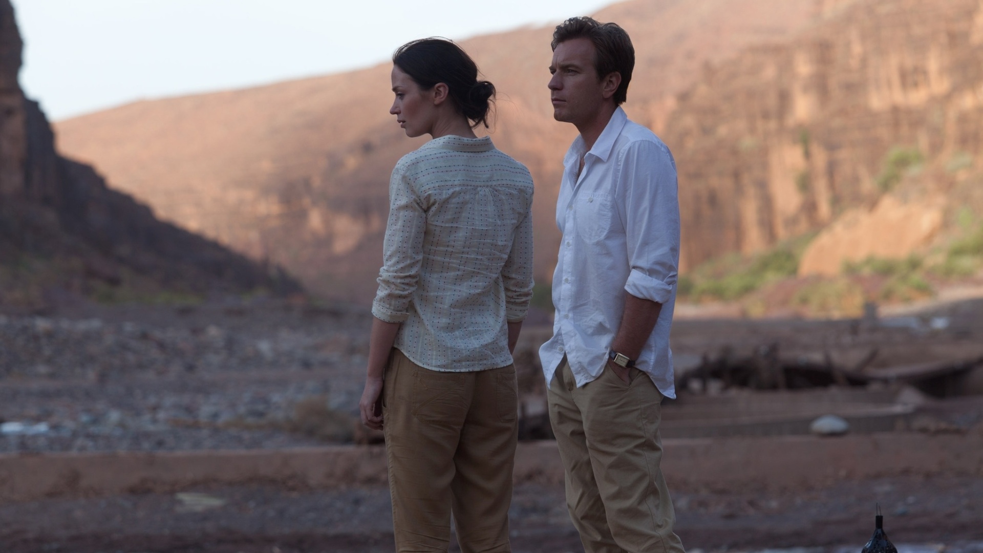 Emily Blunt e Ewan McGregor em cena do filme "Amor Impossível", de Lasse Hallström - Divulgação