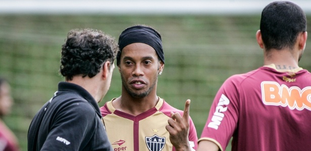 Ronaldinho não quer ser o número do Atlético-MG, mas assume ser exemplo para jovens - Bruno Cantini/Site do Atlético-MG
