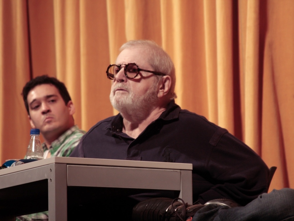 O apresentador Jô Soares responde perguntas durante entrevista sobre peça "Atreva-se", da qual é diretor, em São Paulo (15/6/12) - Marcos Ribas/ Photo Rio News