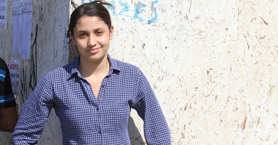 Geovanna, 17, teve o celular roubado no caminho para a prova. Ela tenta uma vaga em meio ambiente