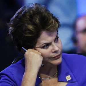 19.jun.2012 - A presidente Dilma Rousseff aguarda o início da reunião do G20, em Los Cabos, no México - Edgard Garrido/Reuters