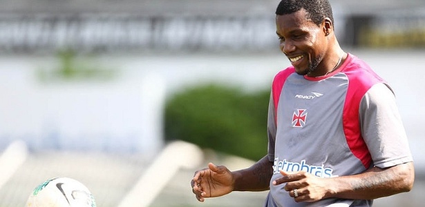 Tenorio treina com bola no Vasco pela primeira vez após cirurgia realizada em março - Marcelo Sadio/ site oficial do Vasco