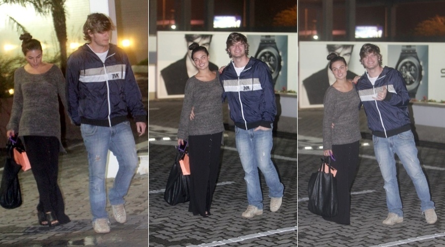 Isis Valverde e o namorado, o músico Tom Rezende, passearam em um shopping da zona oeste do Rio (20/6/12)