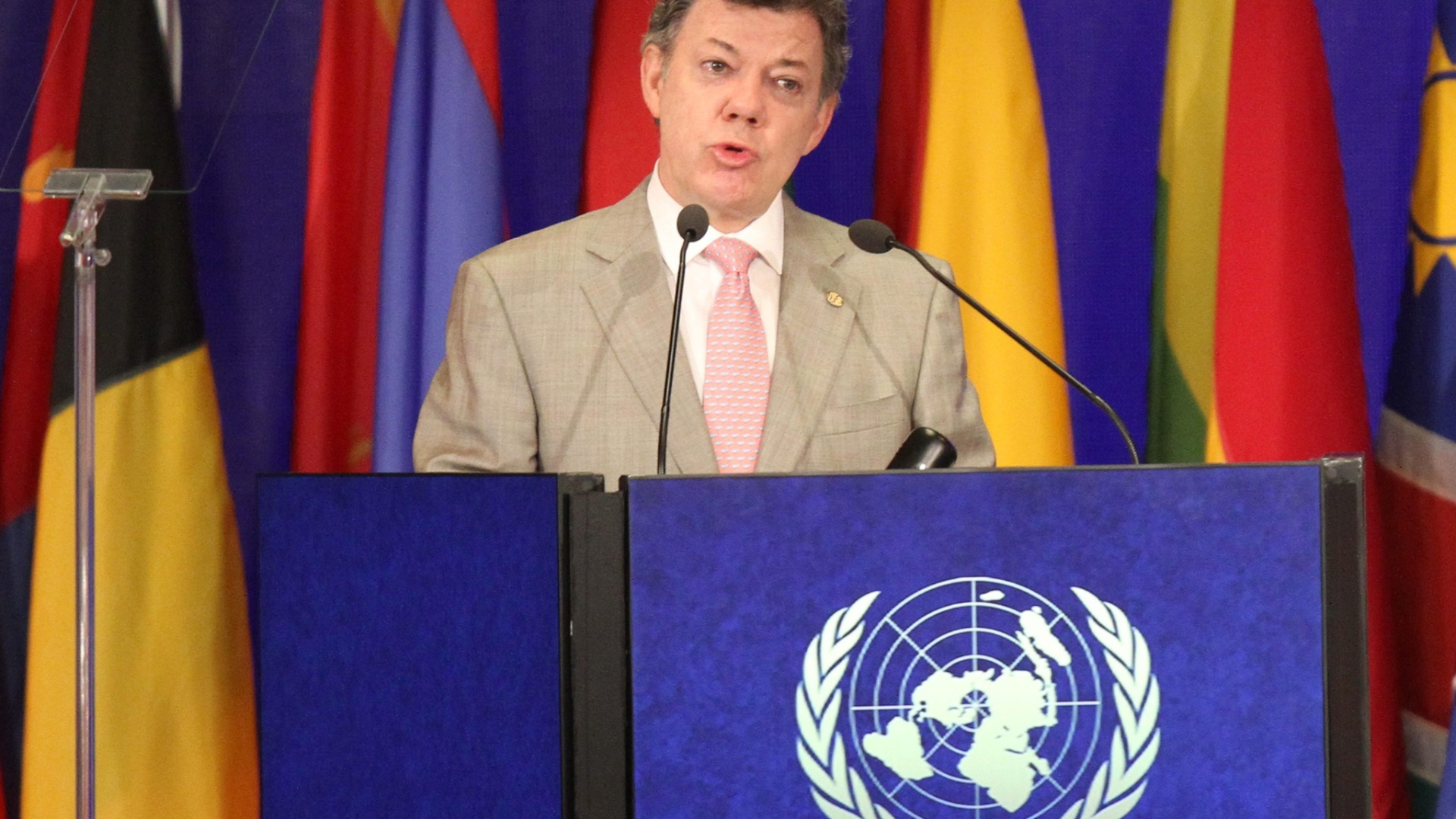 21.jun.2012 - Presidente da Colômbia, Juan Manuel Santos, discursa em plenária da Rio+20, Conferência da ONU sobre Desenvolvimento Sustentável - EFE