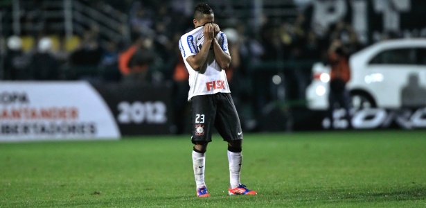 Jorge Henrique se emociona após garantir o Corinthians na decisão da Libertadores - Leandro Moraes/UOL