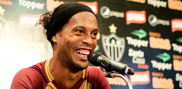 Ronaldinho perdeu mais um dos seus parceiros com o fim do contrato com a Coca - Bruno Cantini/site oficial do Atlético-MG